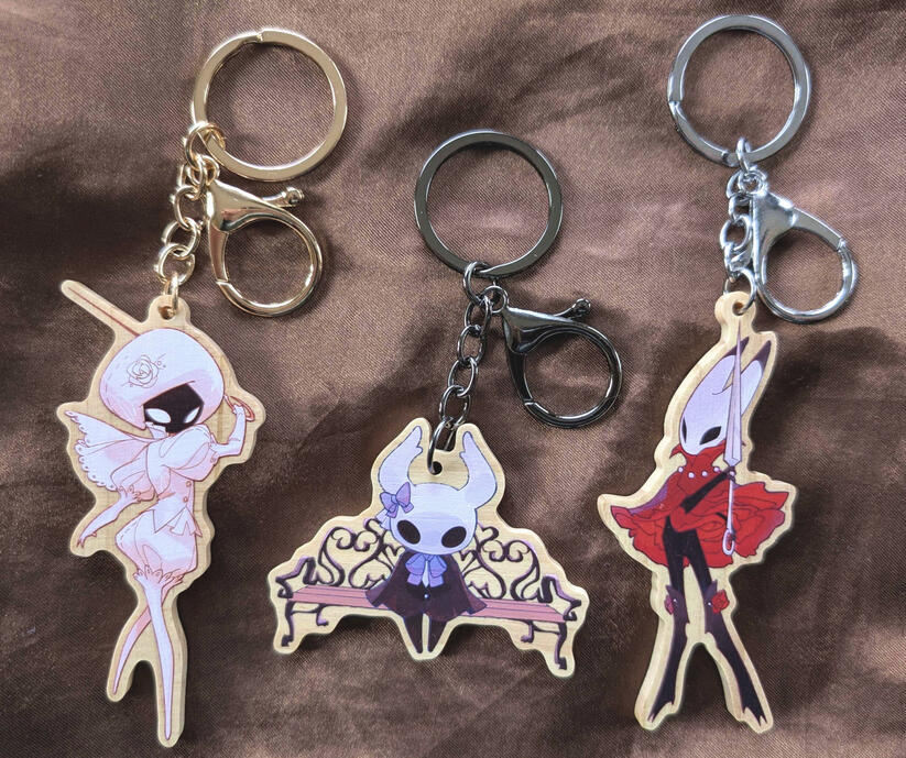 HK/SKONG Wood Keychains